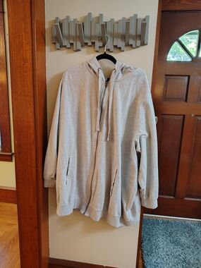 ellos Light Gray Zip-Up Hoodie Jacket